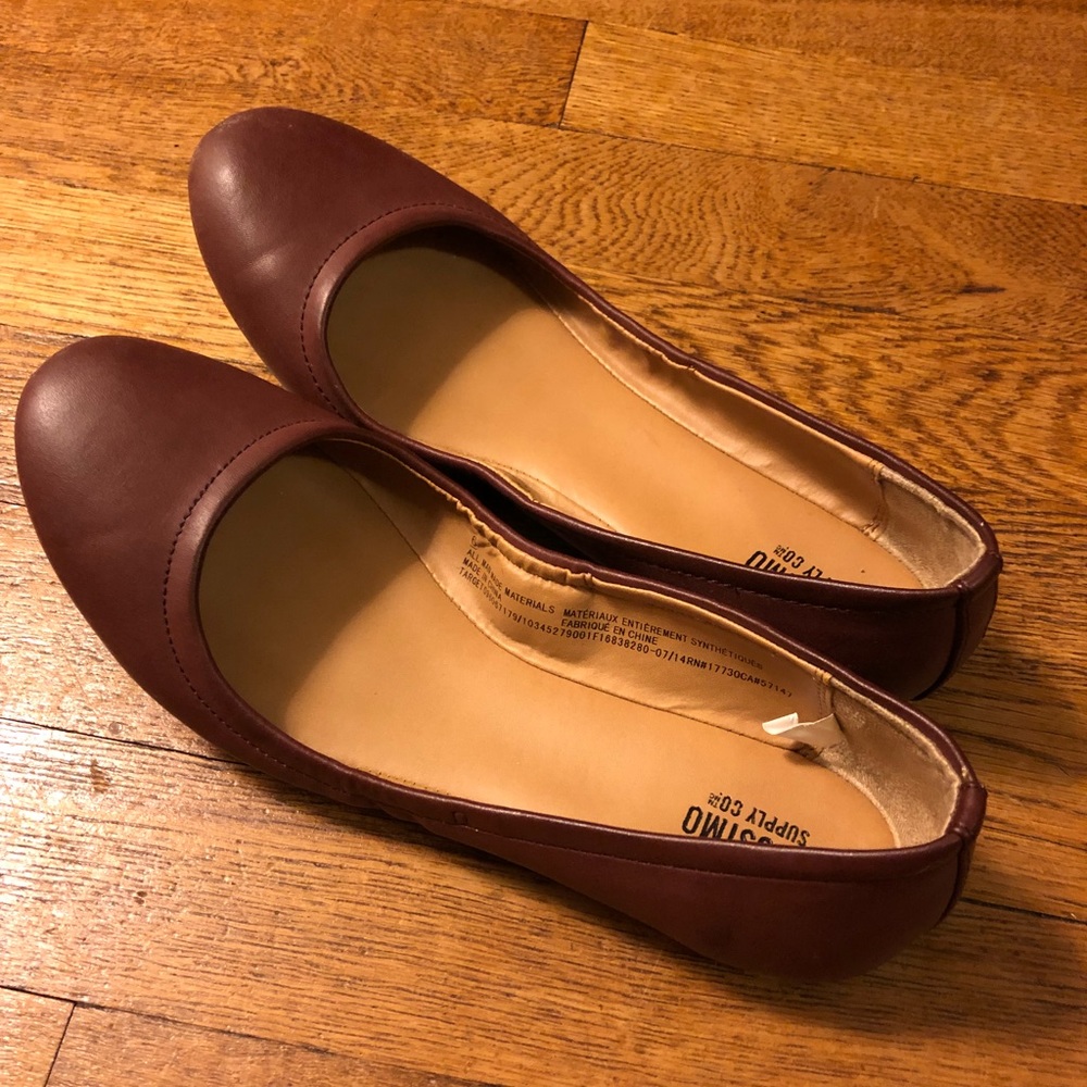 Ballet flats